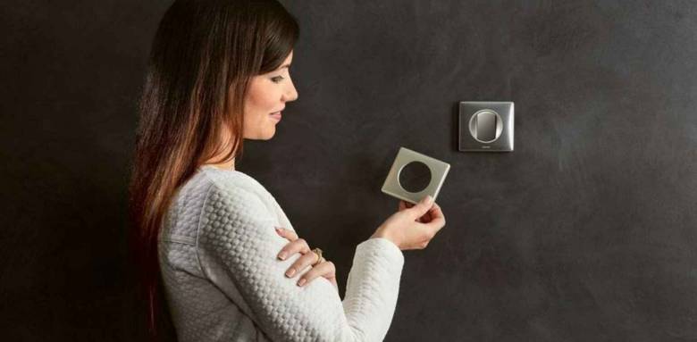 Interrupteurs va-et-vient, bouton poussoir & télérupteurs : Quelles commandes d’éclairage de qualité PRO choisir ?