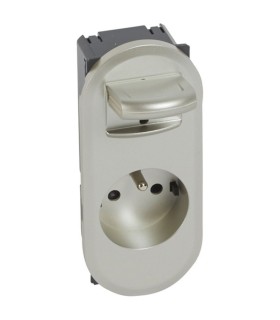 Prise à manipulation facile Céliane 2P+T TITANE