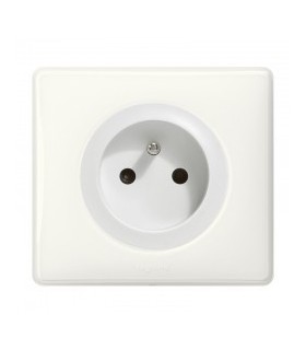 Prise 2P+T complète Legrand Céliane Blanc Yesterday