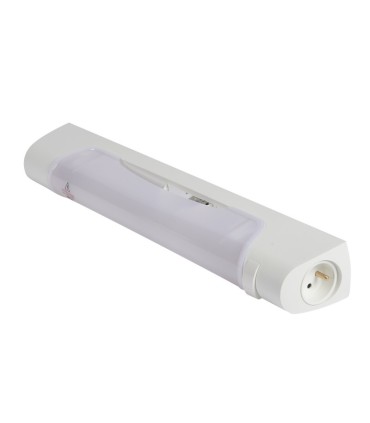 Applique avec interrupteur et prise 2P+T pour SDB et cuisines