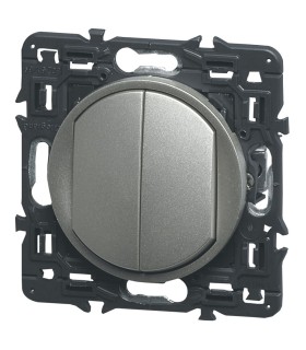 Poussoir + interrupteur va-et-vient Céliane enjoliveur Titane