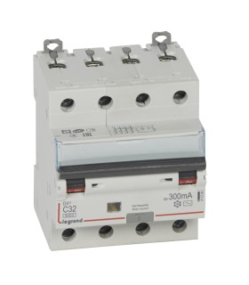 Disjoncteur différentiel  32A -type AC DX³ 6000-vis/vis - 4P 400V~ 300mA -10 kA courbe C - 4 m