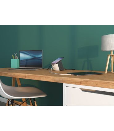 Station de charge 2P+T +2 USB + induction Legrand