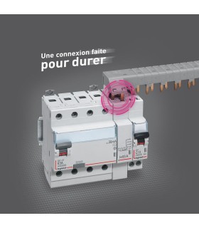 Inter différentiel DX³-ID - 63A - type AC - 30mA - 4P- 400V~ vis/vis - départ bas - 4 m