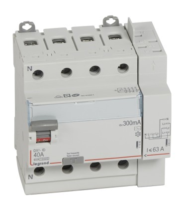 Inter diff DX³-ID 40A type AC- 300mA- vis/auto - 4P - 400V~ départ haut- 5m