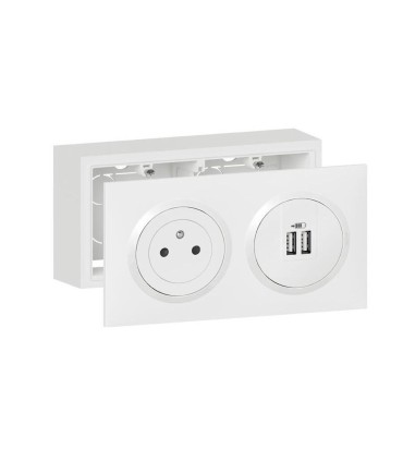 Kit Dooxie prise Surface avec chargeur 2 USB Type A  3A précâblés avec cadre saillie blanc