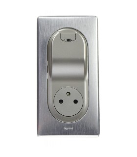 Prise Céliane Surface + chargeur USB Alu avec plaque + boite à encastrer