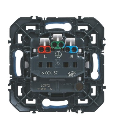 Prise 2P+T à puits dooxie 16A finition blanc blister