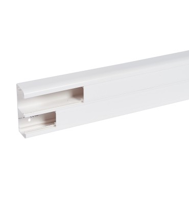 Goulotte Mosaic 50x130 à clippage direct 2 compartiments- couv 45 mm - L. 2,5 m - blanc