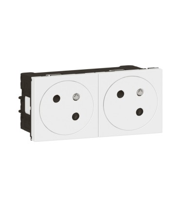 Prise 2P+T surface Mosaic link 16A blanc