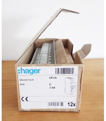 Lot de 12 disjoncteurs Hager 20A connexion automatique